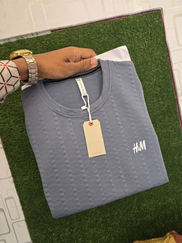 Half sleeve t-shirt - Image 2