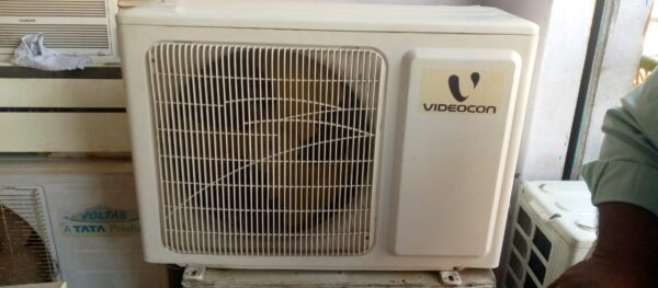 AC