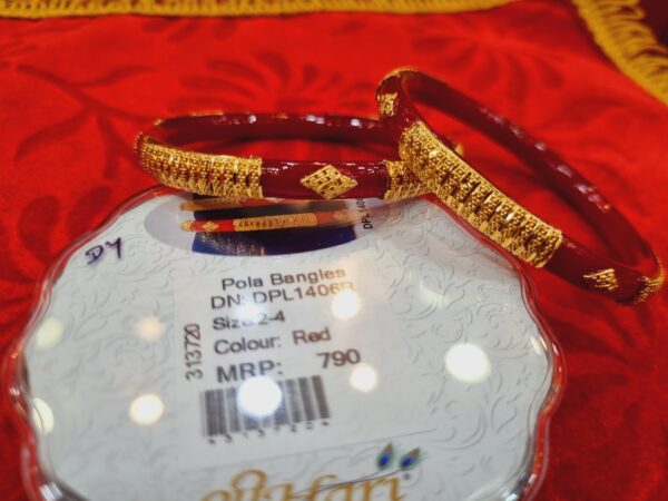 Pola bangles