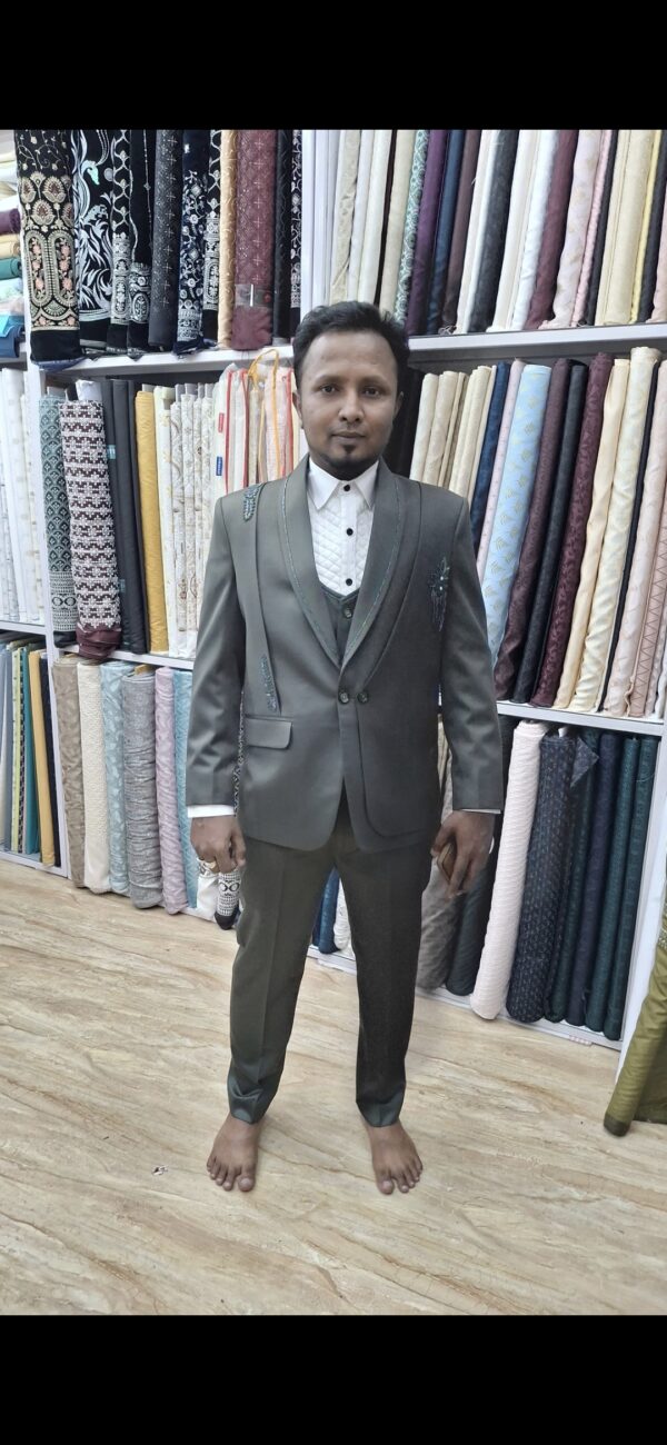 Suit